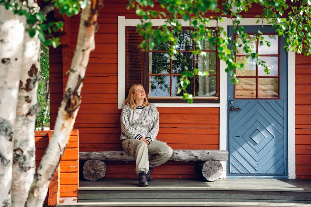 Peurasuvanto Moekit & Camping Екстериор снимка
