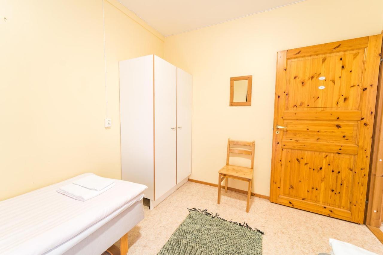 Peurasuvanto Moekit & Camping Екстериор снимка